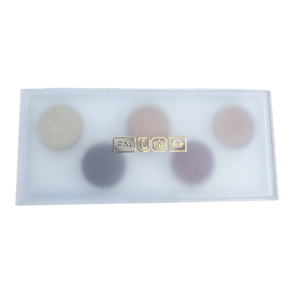 PM Eyeshadow Palette with Gold Accents